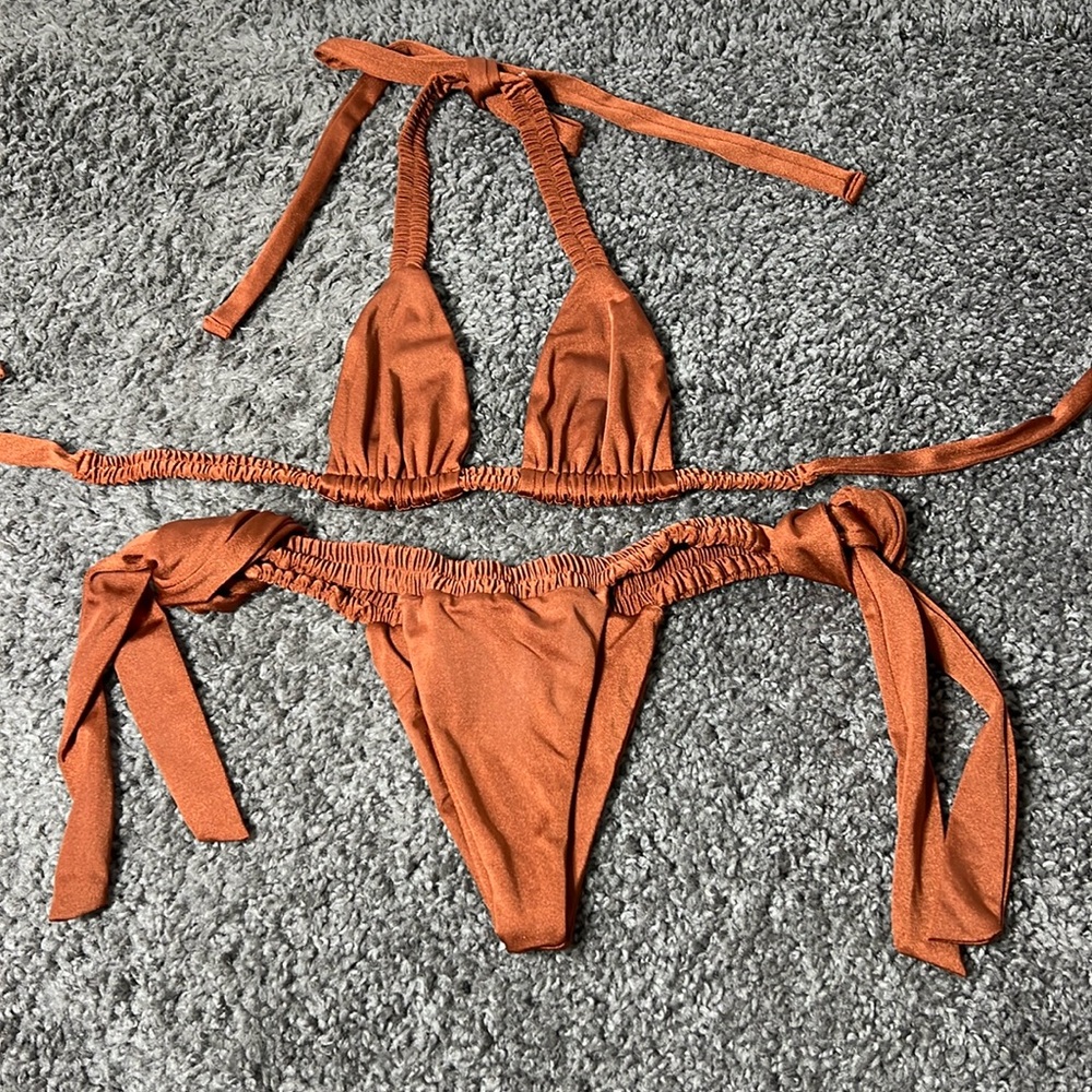 Inamorata bikini size small
